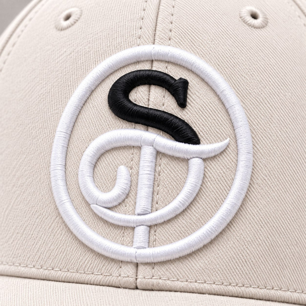 Beige Cotton Baseball Cap — embroidery detail