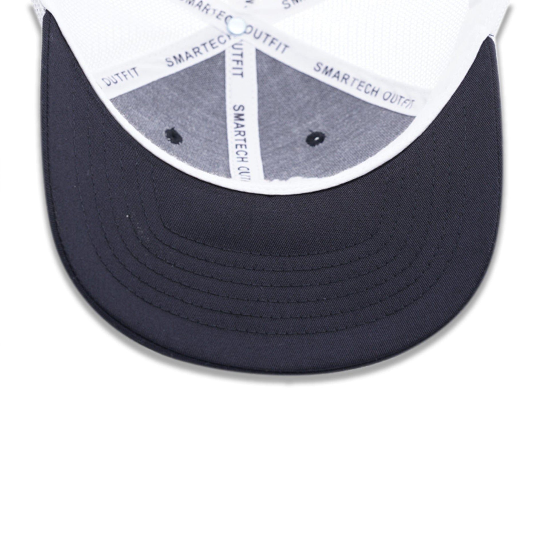 Black and White Classic Trucker Mesh Cap - Smartech Outfit