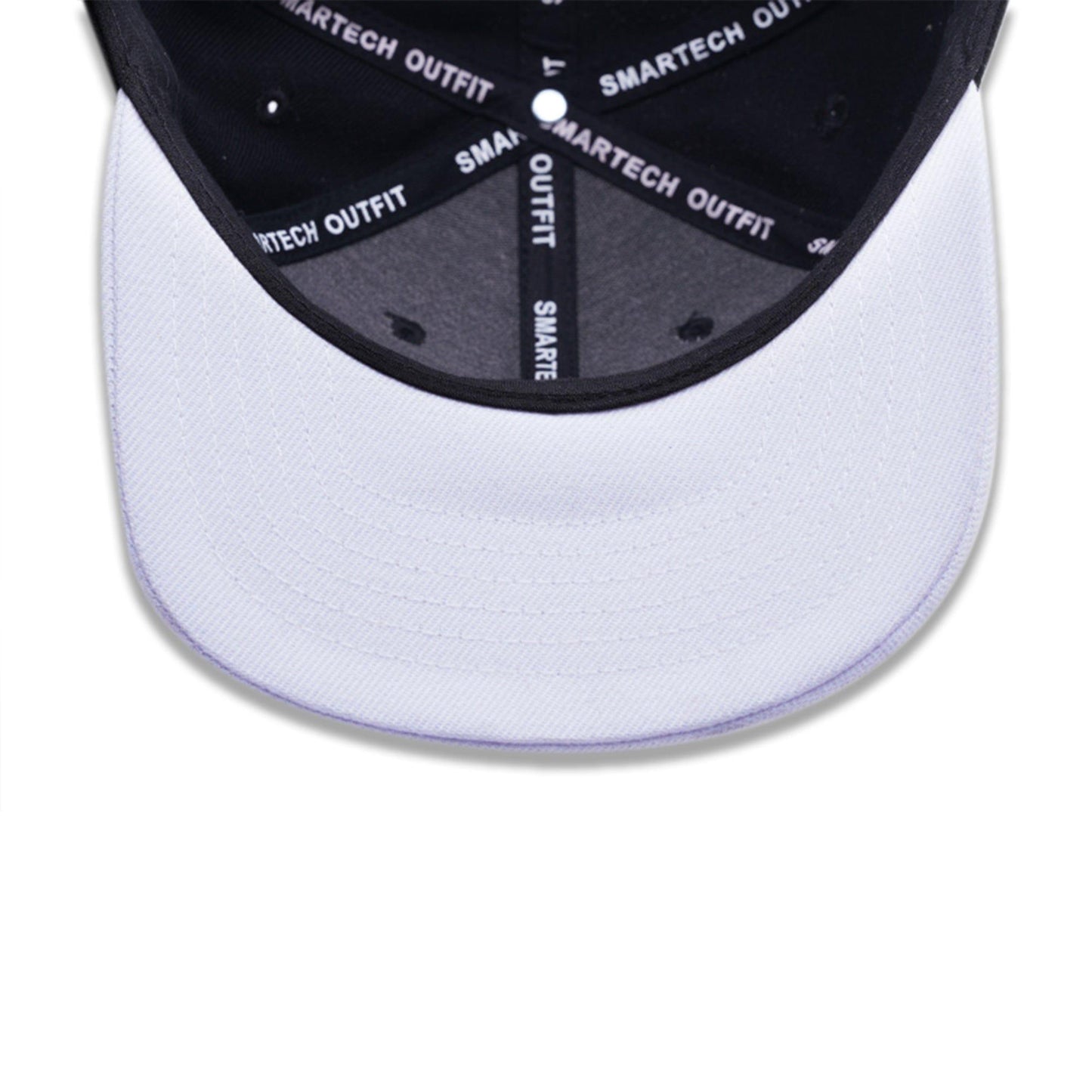 Black & White Snapback Cap - Smartech Outfit