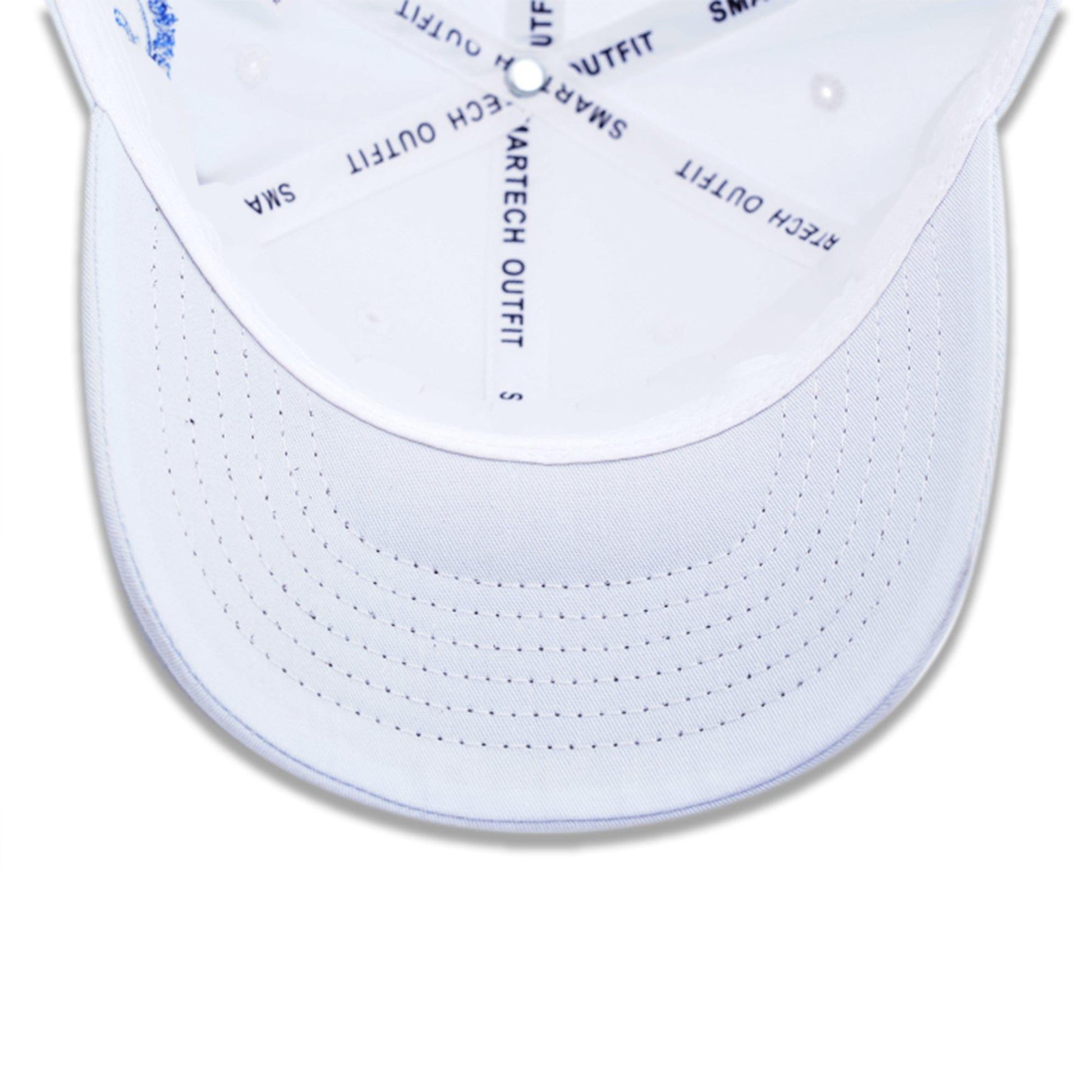 Comfortable white baseball cap with a flexible fit, perfect for men with big heads. Available wholesale for Flexfit hats.