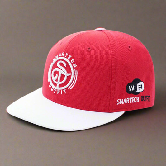 Red and white snapback cap with SMARTTECH OUTFIT logo